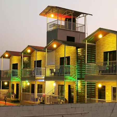 Royal Honey Resort Mahābaleshwar Exterior foto